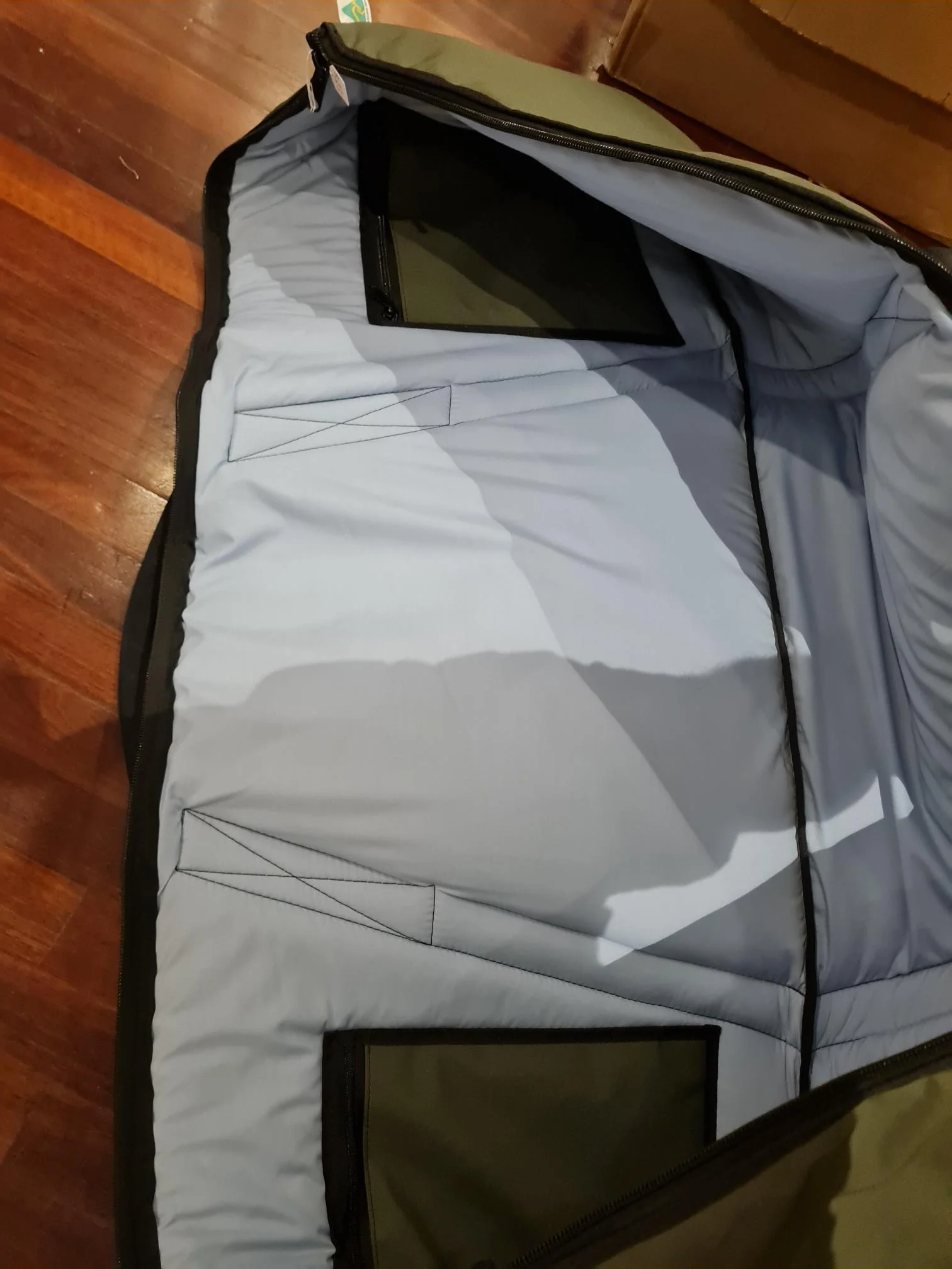 GPZ 7000 Padded carry bag ,made from 1000 GM weight PVC Backed Denier - Image 3