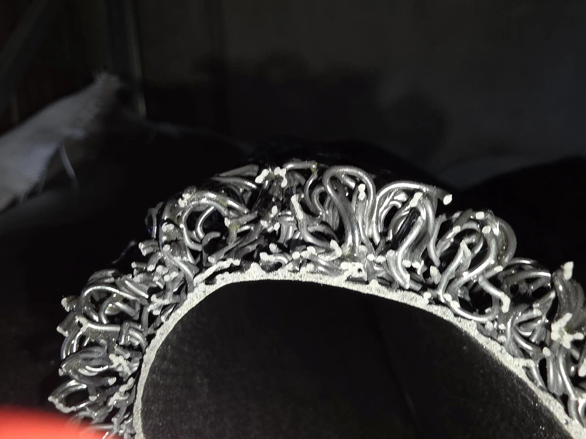 Miners Moss - Black backed - Image 3