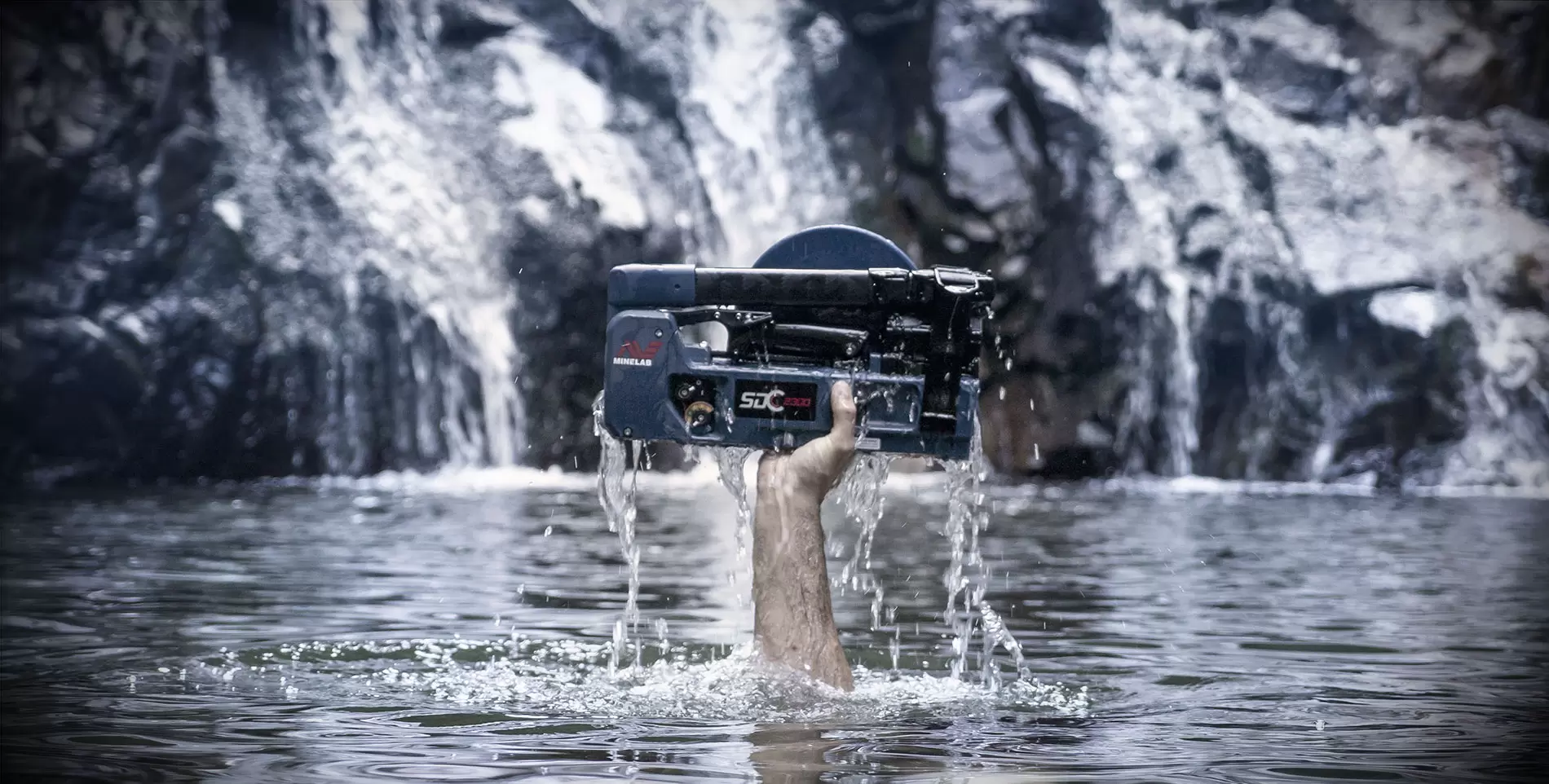 SDC 2300 - Minelab Detector - Image 7